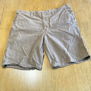 COLUMBIA OMNI-SHADE 36 X 10 SUN PROTECTION PLAID SHORTS
